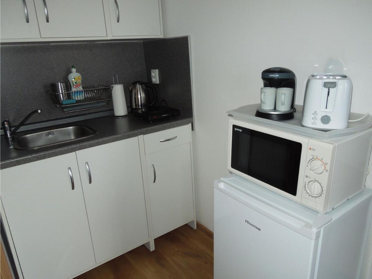 Jonas Apartments - Great Location Near Bratislava City Center Екстер'єр фото