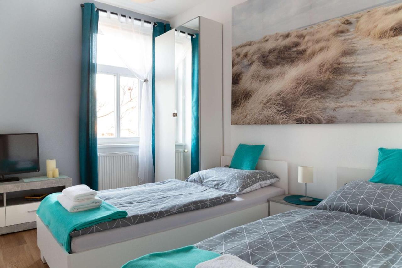 Jonas Apartments - Great Location Near Bratislava City Center Екстер'єр фото