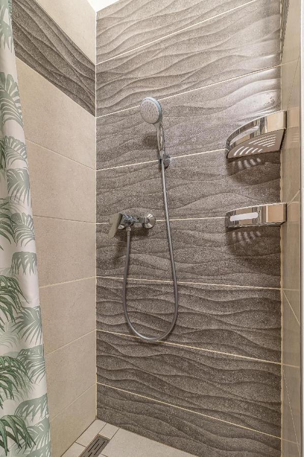 Jonas Apartments - Great Location Near Bratislava City Center Екстер'єр фото