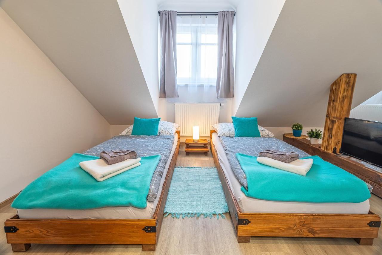 Jonas Apartments - Great Location Near Bratislava City Center Екстер'єр фото