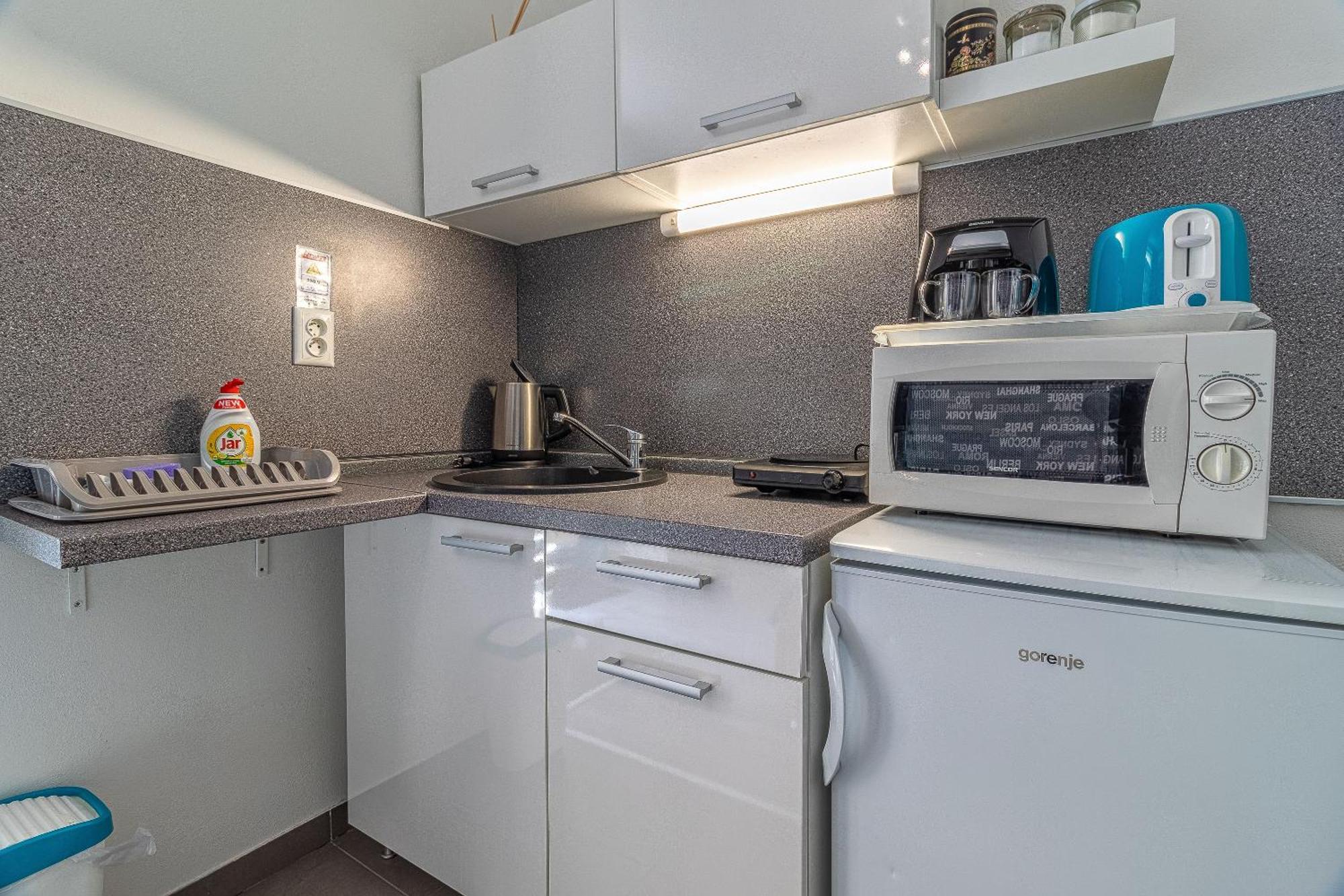 Jonas Apartments - Great Location Near Bratislava City Center Екстер'єр фото