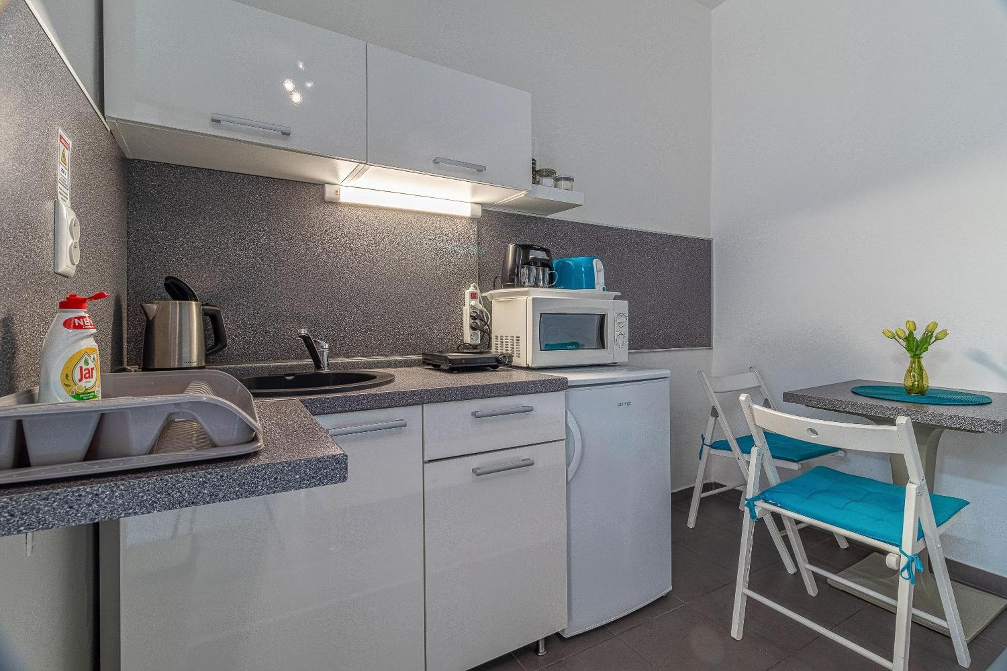 Jonas Apartments - Great Location Near Bratislava City Center Екстер'єр фото