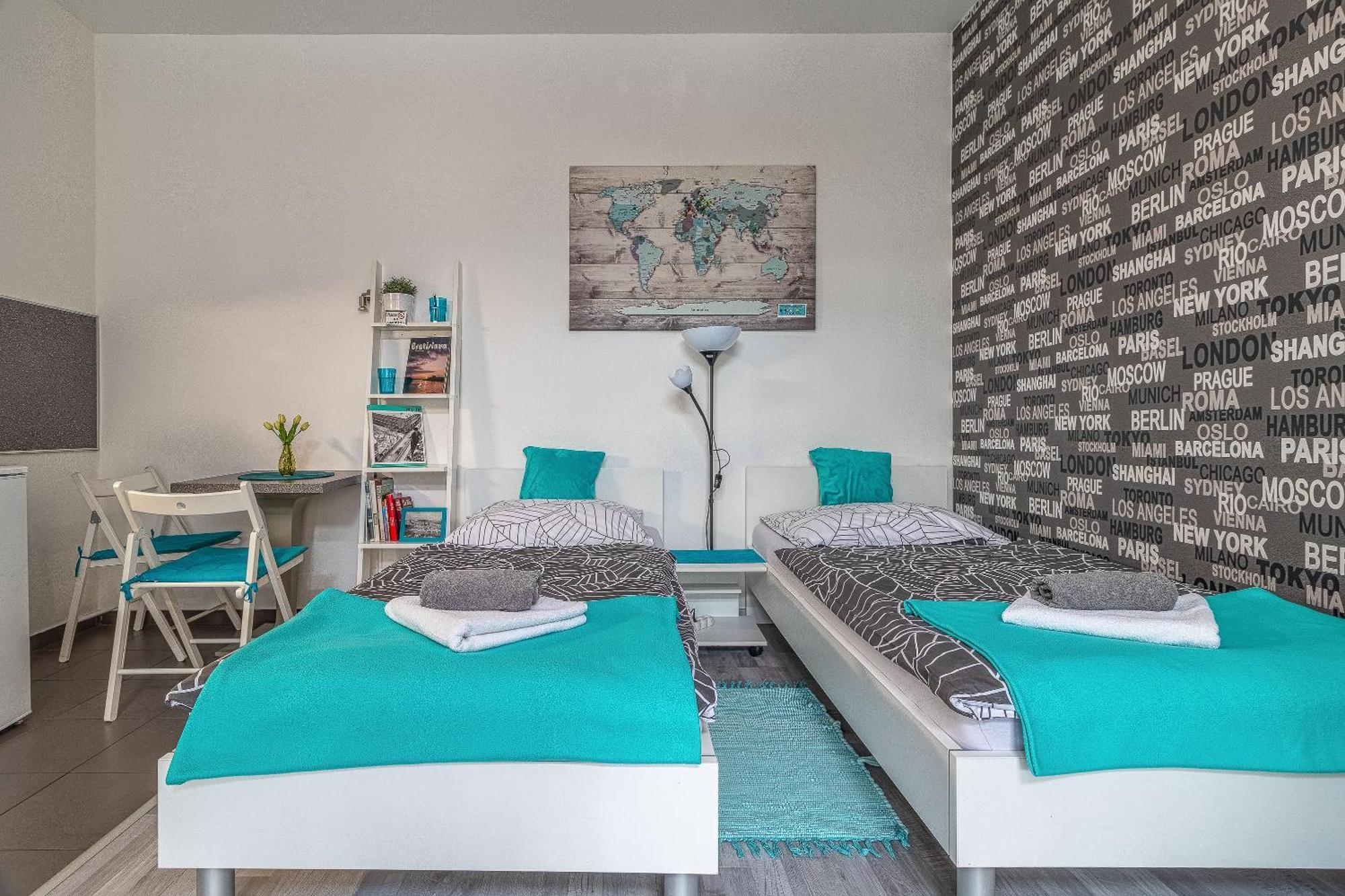 Jonas Apartments - Great Location Near Bratislava City Center Екстер'єр фото