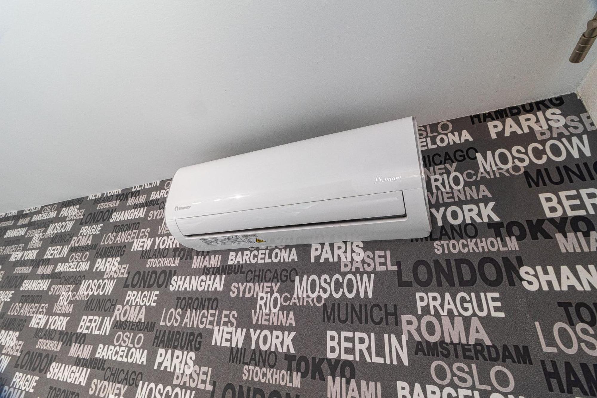 Jonas Apartments - Great Location Near Bratislava City Center Екстер'єр фото